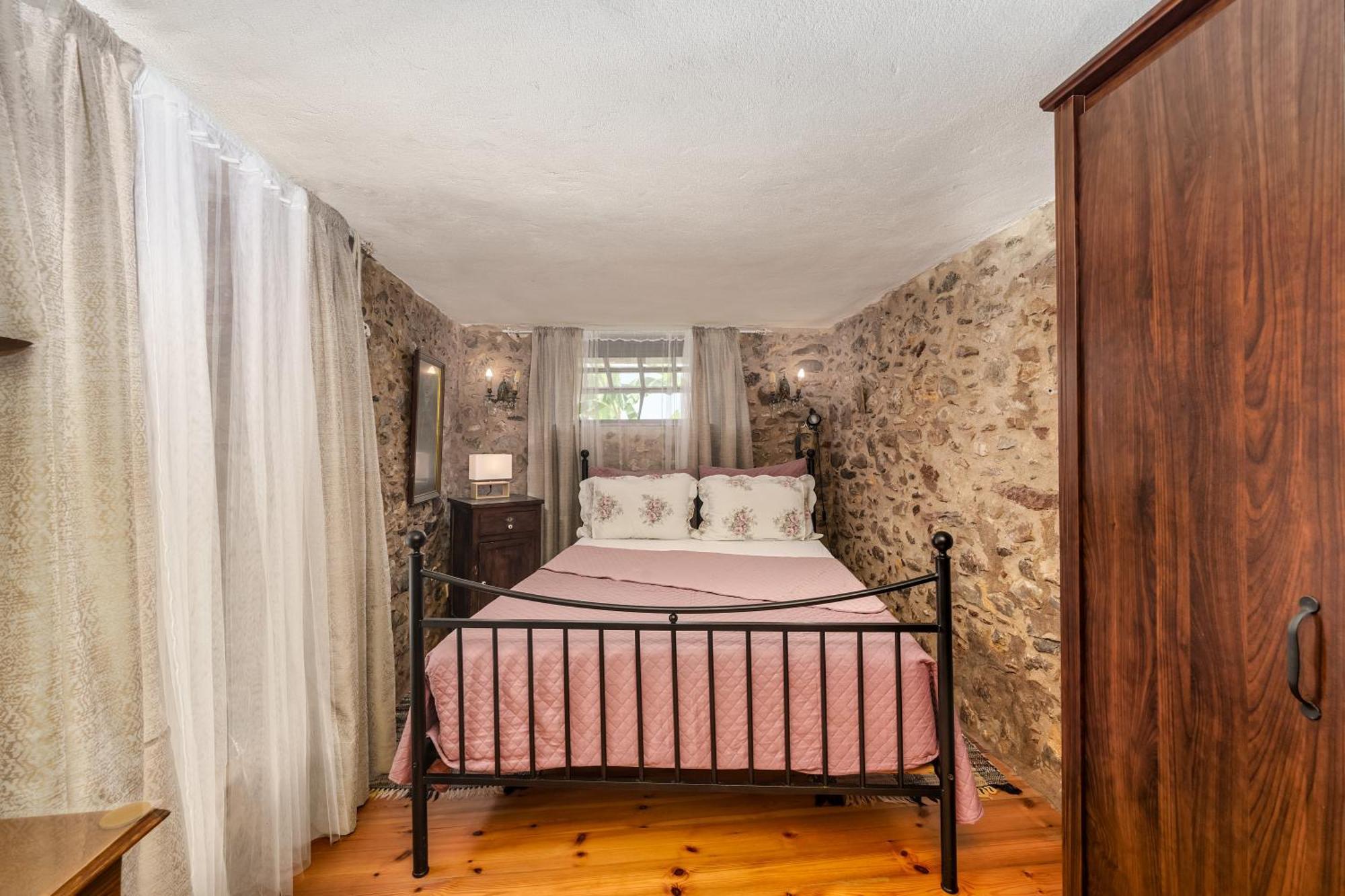 Malsova Maisonette Kotronion  Buitenkant foto